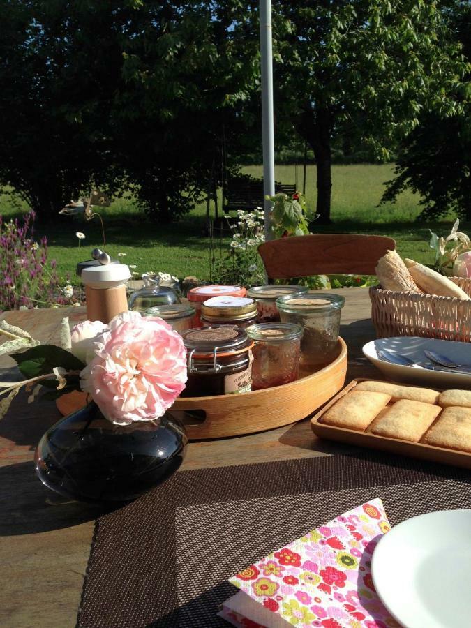 Le Champ Bagnolet Bed and Breakfast Voussac Eksteriør billede